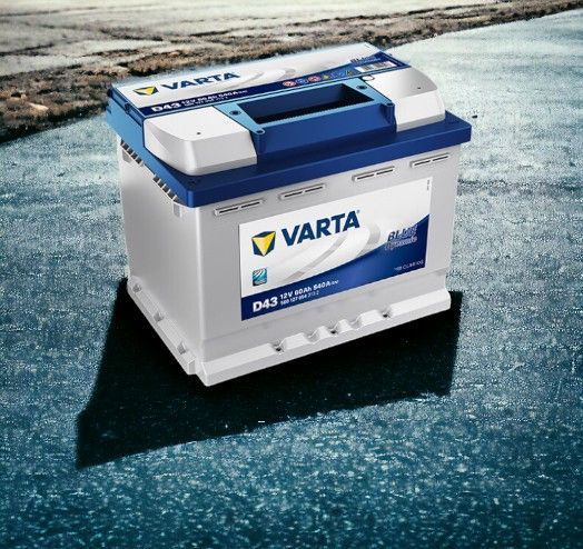Автомобильный аккумулятор Varta Blue Dynamic 60Ah 540EN D43 L+ 560 127 054 фото