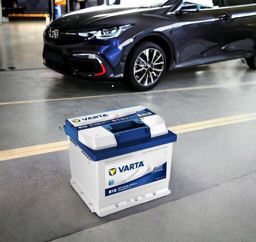 Автомобільний акумулятор Varta Blue Dynamic 44Ah 440 EN B18 R+ 544 402 044 фото