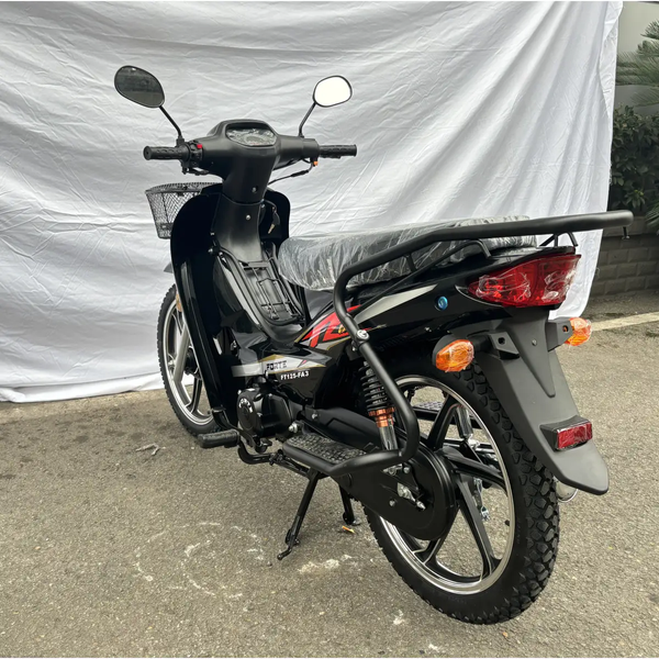 Мотоцикл дорожній Forte FT125-FA3 125 см&sup3;, 4-тактний, 80 км/год, витрата 1.9 л/100 км, електростарт, чорний 136956 фото